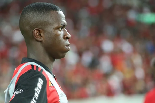 Real Madrid e Fla anunciam acordo por Vinícius Júnior: R$ 164 milhões