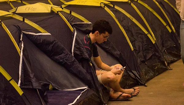 Com internet de 40GB, Campus Party reúne geeks de todo o Brasil