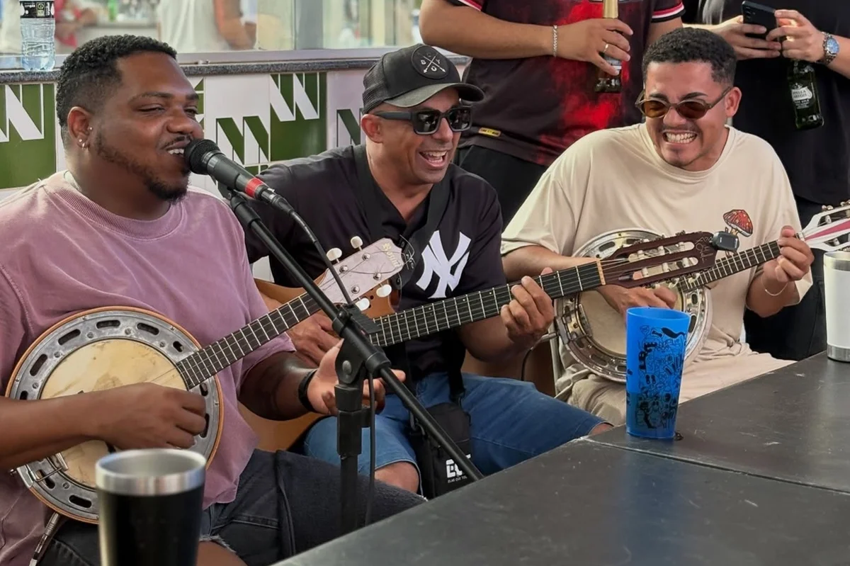 O Samba do Chester é realizado gratuitamente todo dia 25 de dezembro O Samba do Chester é realizado gratuitamente todo dia 25 de dezembro