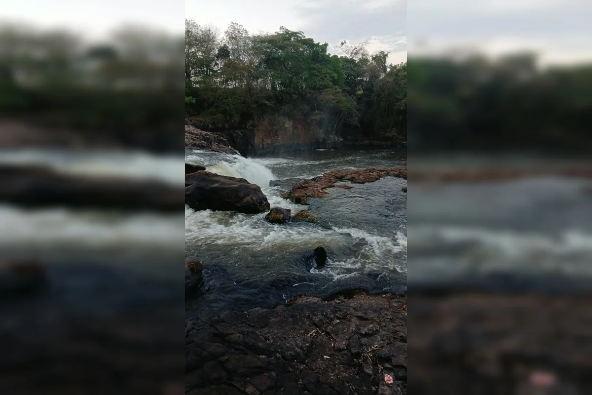 Jovem de 19 anos morre após escorregar e bater a cabeça em rio de Goiás