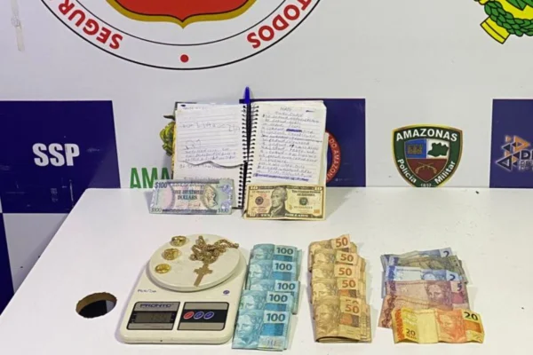 AM: ouro ilegal avaliado em R$ 51 mil é apreendido dentro de flutuante