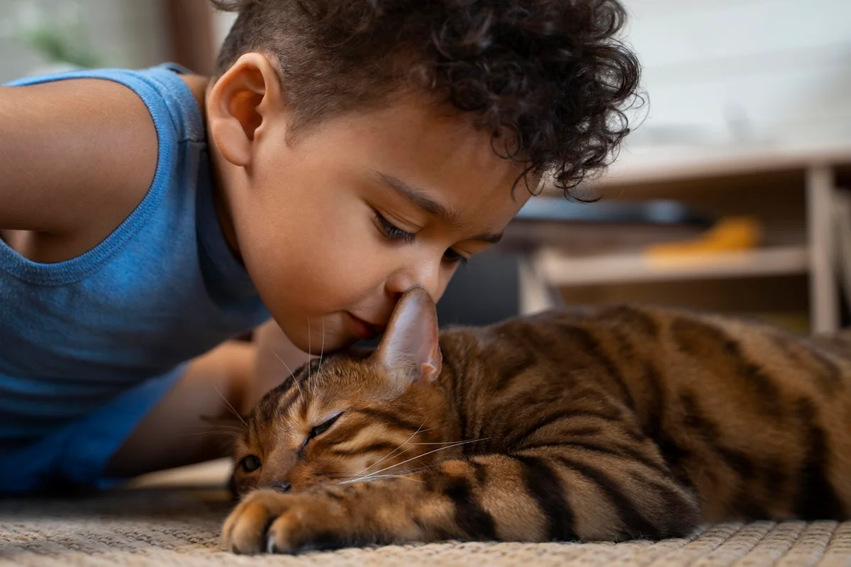Adoção de pets no Dia das Crianças exige planejamento dos adultos