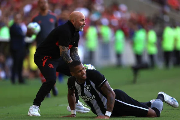 A derrota do Mengão tem nome e sobrenome: Jorge Sampaoli