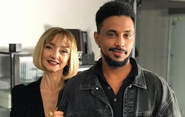 Blanche (Maria de Medeiros) e Herbert (Renan Motta) em Verdades Secretas 2