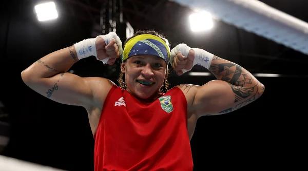 Beatriz Ferreira é finalista no boxe e Brasil chega à 17ª medalha