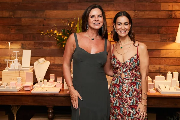 Cristina Pessoa e Claudia Salomão recebem almoço de 15 anos da marca - Metrópoles