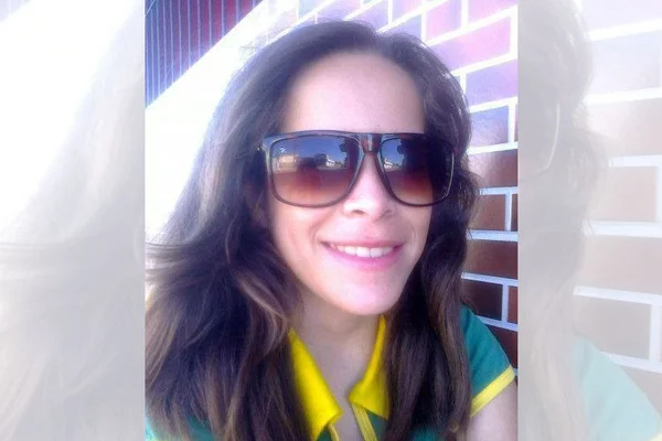 Família impede enterro de jovem por acreditar que ela esteja viva
