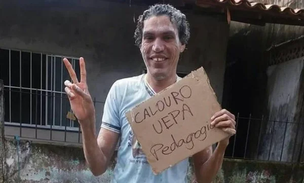 Estudante passa mal ao comemorar aprovação no vestibular e morre