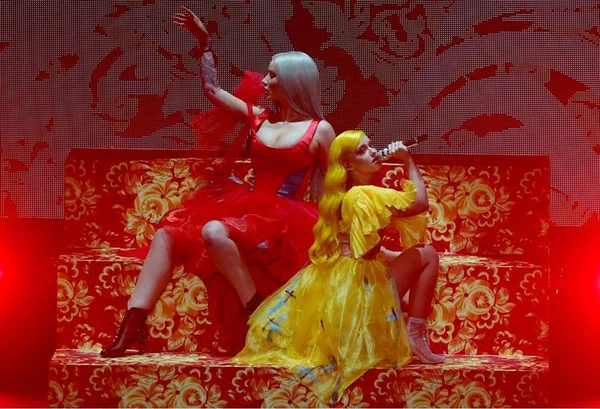 Iggy Azalea lança novo EP com participação de Pabllo Vittar