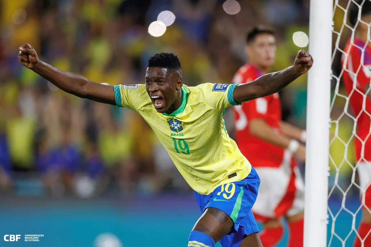 Técnico do Zenit nega proposta do Flamengo por Luiz Henrique