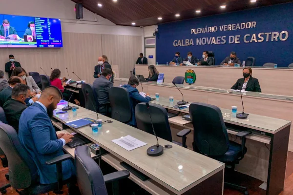 Foto colorida do plenário da Câmara de Vereadores de Maceió - Metrópoles