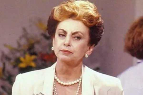 Morre aos 92 anos a atriz Beatriz Segall