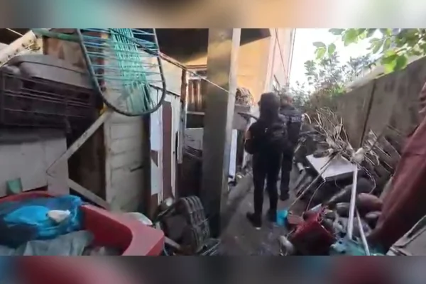 Polícia frustra atentado terrorista com bombas e prende grupo no Rio