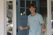 Jeremiah (Gavin Casalegno) em O Verão que Mudou a Minha Vida — Prime Vídeo Jeremiah (Gavin Casalegno) em O Verão que Mudou a Minha Vida — Prime Vídeo