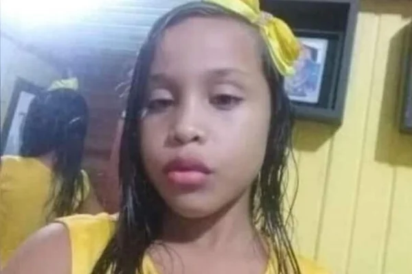Amanda Ribeiro Sobrinho