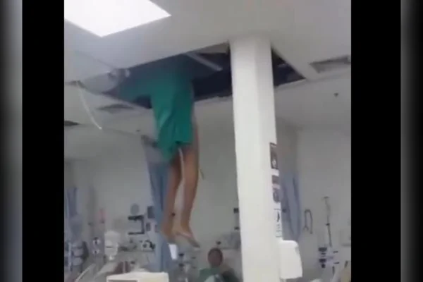 Polícia abre investigação após paciente despencar do teto de hospital
