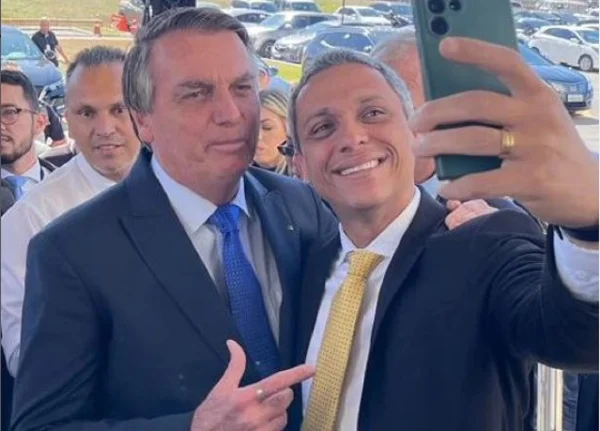 bolsonaro e gustavo gayer