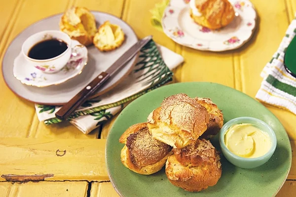 Tradicional! Aprenda uma receita infalível da broinha de fubá