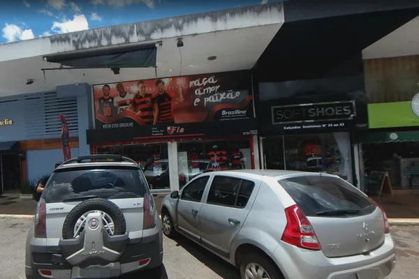 Após lançamento de uniforme, loja do Flamengo é assaltada no DF