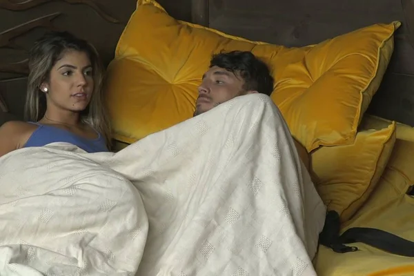A Fazenda 11: Hariany fala que não liga para a opinião do público