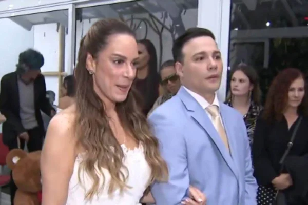 Silvia Abravanel e Gustavo Moura se casam; veja vídeo
