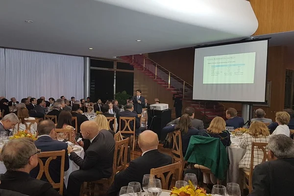 Sem nova Previdência, ministros alertam para crise durante as eleições
