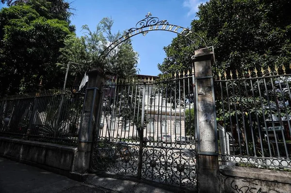 Crise e pandemia fecharam 150 escolas particulares no Rio de Janeiro