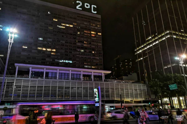No frio, o exemplo de solidariedade que São Paulo ensina ao país