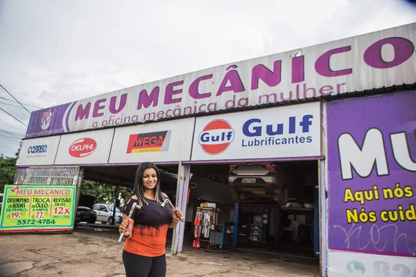 Oficina mecânica de Ceilândia é especializada em atender mulheres