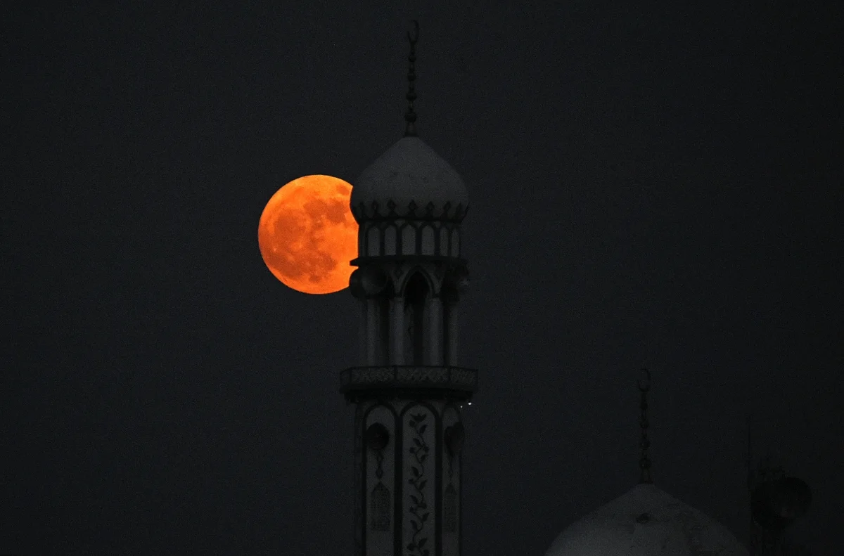 Lua de Morando em Jammu e Kashmir
Lua de Morando em Jammu e Kashmir