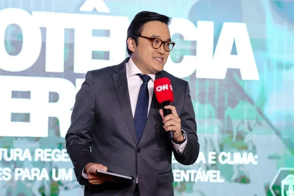 Jornalista deixa a CNN Brasil e assina com a GloboNews; saiba quem - destaque galeria Jornalista deixa a CNN Brasil e assina com a GloboNews; saiba quem - destaque galeria