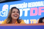 PDT oficializa candidatura de Leila do Vôlei à reeleição