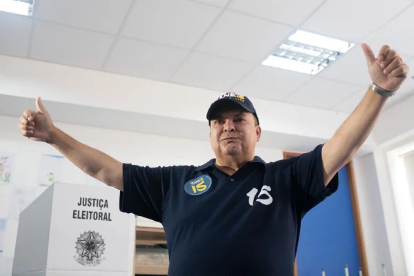 Ibaneis Rocha vota no Lago Sul: “Resultado será bem aceito”