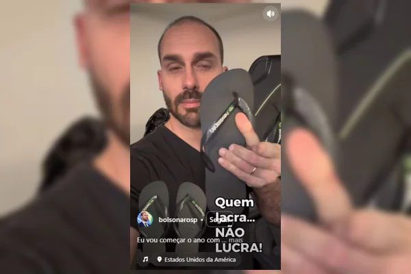 Imagem colorida do deputado federal Eduardo Bolsonaro