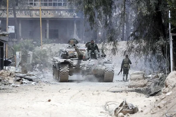 Há tempos a guerra na Síria não é mais sobre Assad