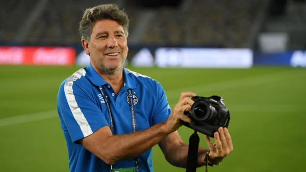 Fluminense anuncia Renato Gaúcho como novo técnico