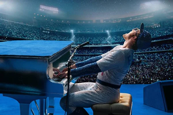 Taron Egerton aparece como Elton John em novas fotos do filme Rocketman