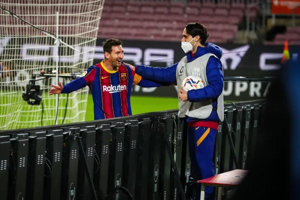 Messi marca duas vezes e Barcelona goleia Getafe por 5 x 2 no Espanhol