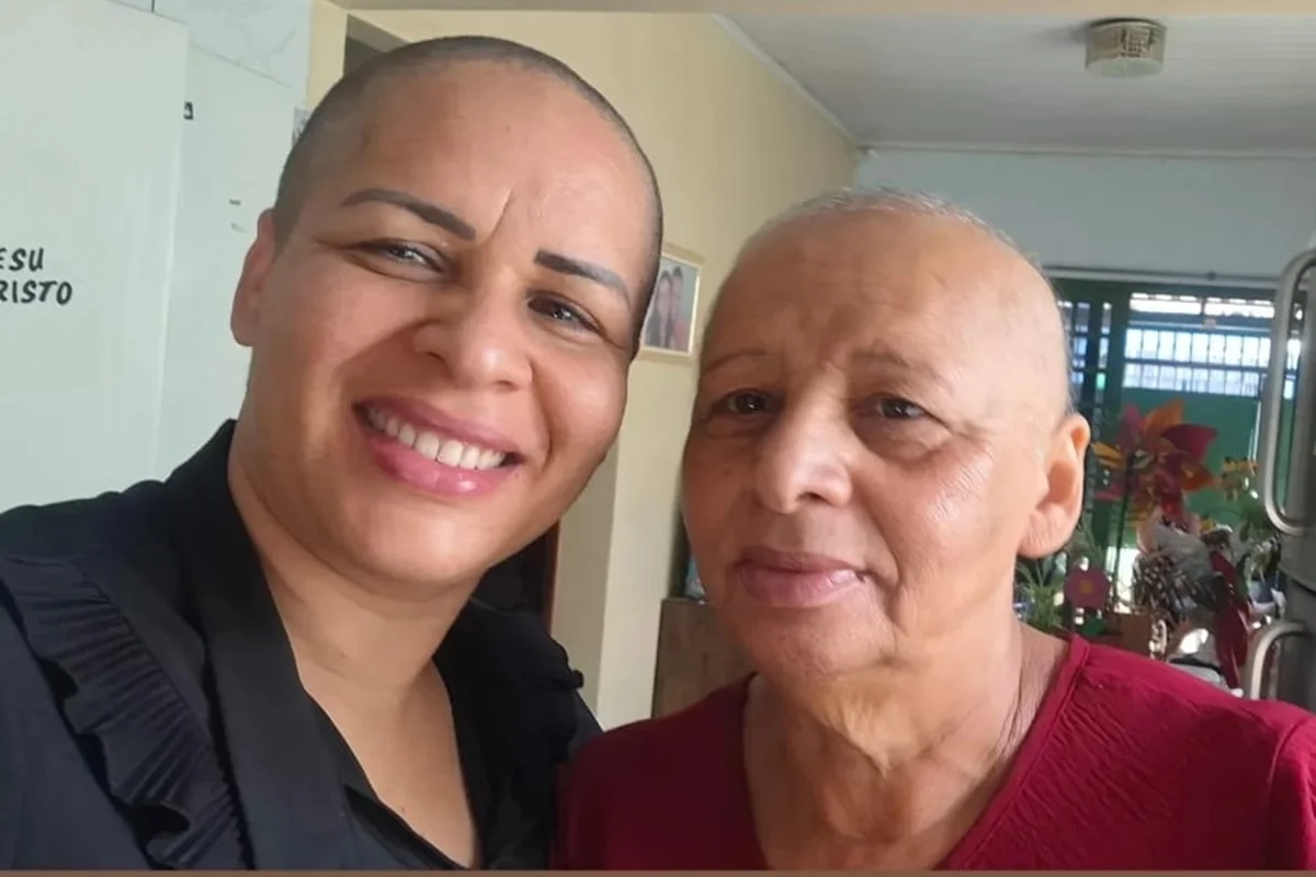 Jennifer da Silva e a mãe Maria de Fátima Jennifer da Silva e a mãe Maria de Fátima