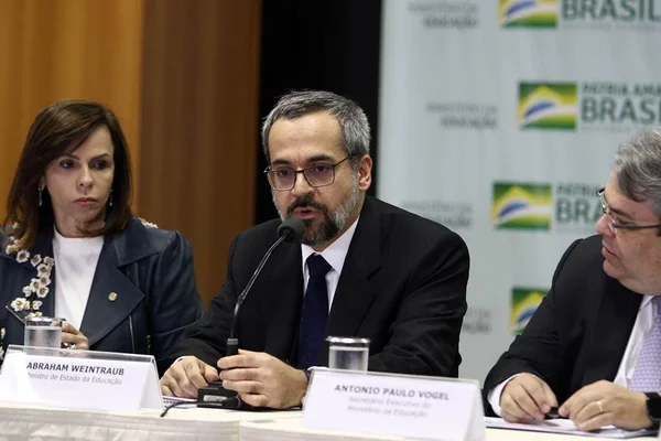 MEC propõe aumentar para 15% contribuição da União ao Fundeb