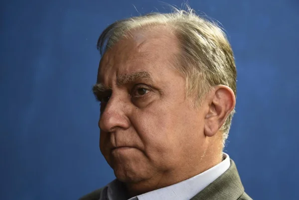 Senador Izalci Lucas, candidato ao governo do Distrito Federal concede entrevista para o Metrópoles