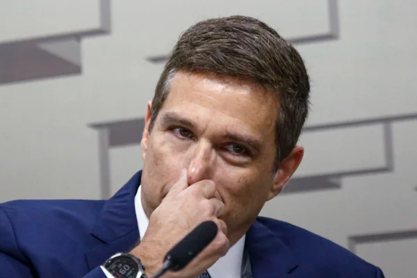 Presidente do Banco Central, Roberto Campos Neto, comparece a audiência na Comissão de Assuntos Econômicos (CAE), no Senado Federal