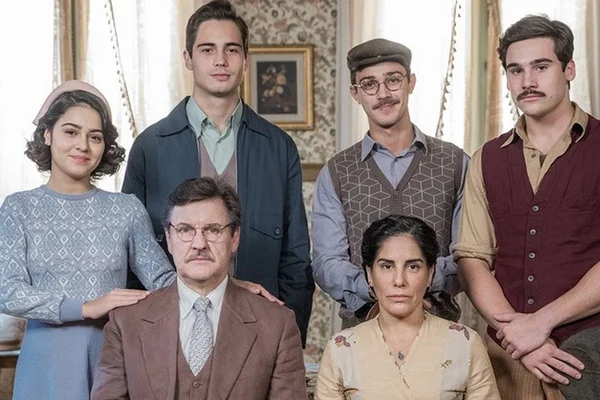 Éramos Seis: Lola precisa se virar para sair da miséria
