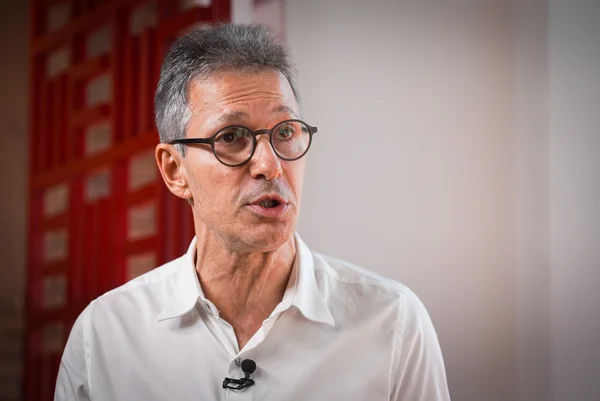 Romeu Zema concede entrevista no estudio do Metrópoles - Coluna