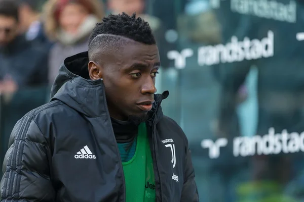 Matuidi de casaco da Juventus
