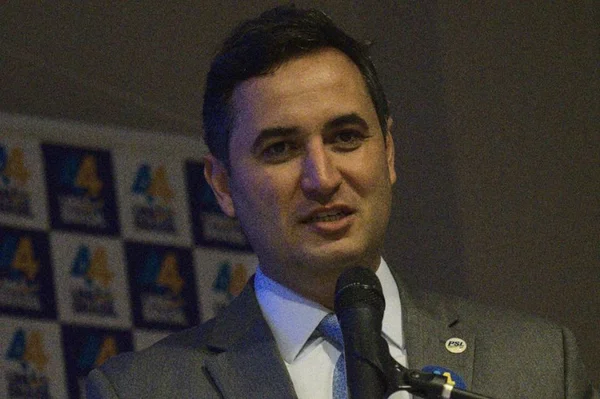 Aliado de Anderson Torres é escolhido para presidir União Brasil no DF