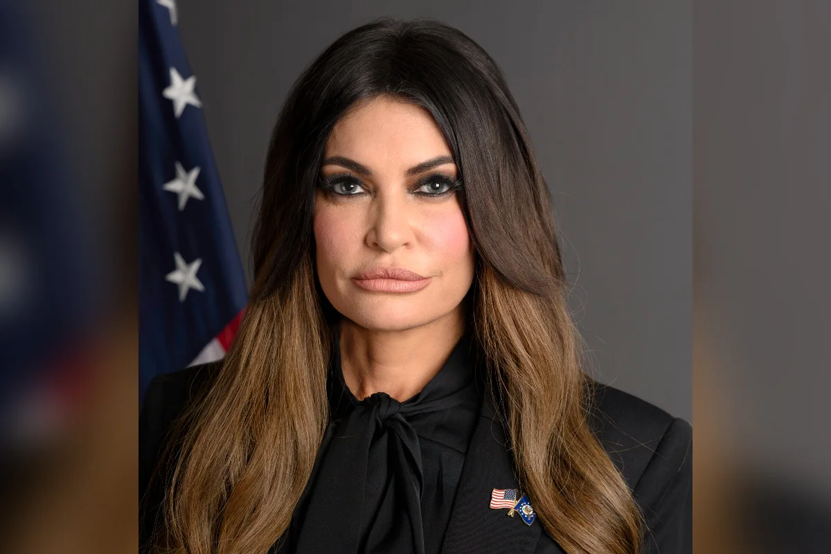 Ex-noiva de filho de Trump deixa embaixada dos EUA na Grécia após denúncias - imagem 3 Ex-noiva de filho de Trump deixa embaixada dos EUA na Grécia após denúncias - imagem 3
