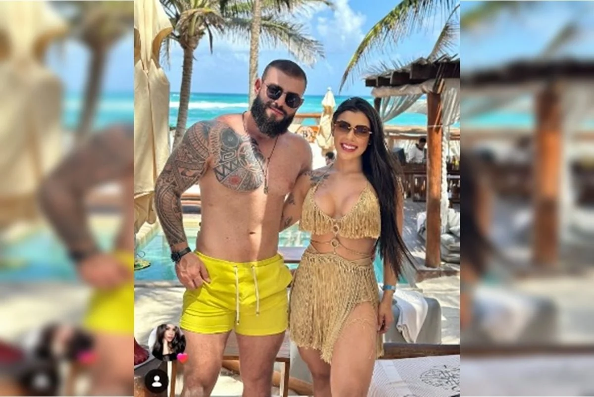 casal na praia
