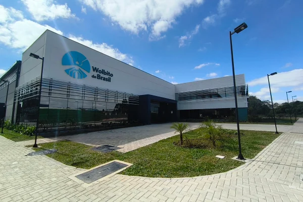 Imagem colorida da biofábrica Wolbito do Brasil - Metrópoles