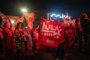 Evento reuniu apoiadores na Praça do Trabalhador, em Ceilândia 